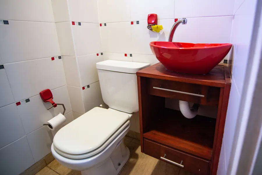 Baño del salón